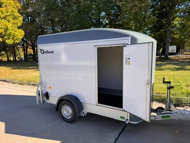 Kofferanhänger Debon Roadster 300 – Bild 6